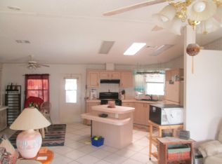 14593 Lara Cir, North Fort Myers, FL 33917