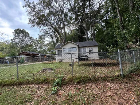 1631 Knox Dr SE, Marietta, GA 30060