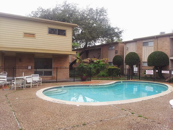 2nd image of 8110 Albacore Dr APT 59