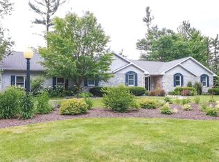 4710 Falcon Ct, Wisconsin Rapids, WI 54494