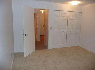 3399 Kent St APT 312, Shoreview, MN 55126
