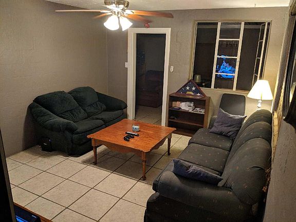 5th image of 3600 W Anderson Ave