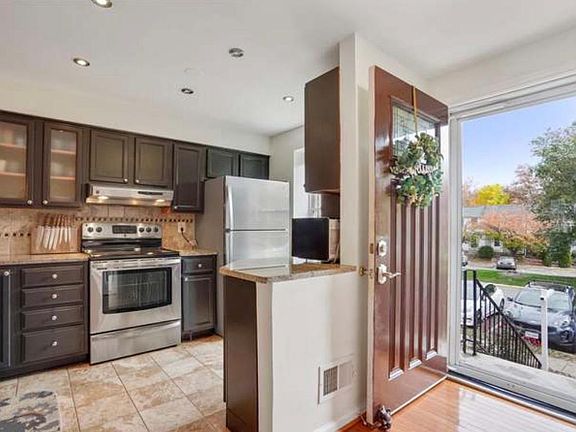 2nd image of 5233 Saint Genevieve Pl