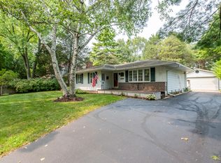 9816 W Oak Forest Dr, Beach Park, IL 60099