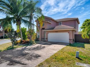 9266 SW 168th Pl, Miami, FL 33196