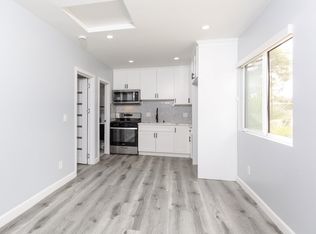 7420 Vanalden Ave, Reseda, CA 91335