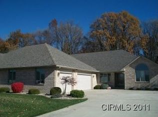 722 Willowridge Dr, Kokomo, IN 46901