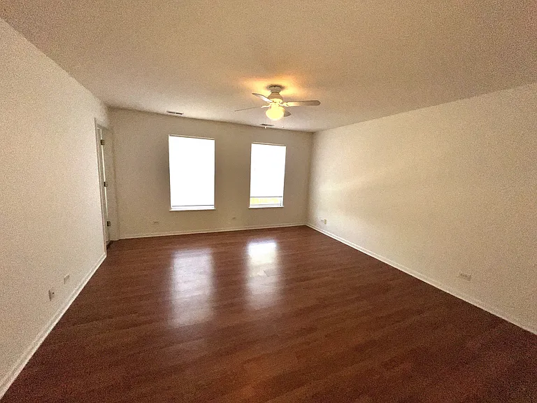 806 Lewisburg Ln — Photo 8