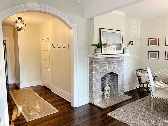 Original arched hallway entrance