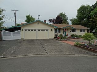 2185 Mellowood Ct, Springfield, OR 97477