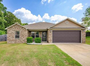 3640 Treetop Cir, Conway, AR 72032