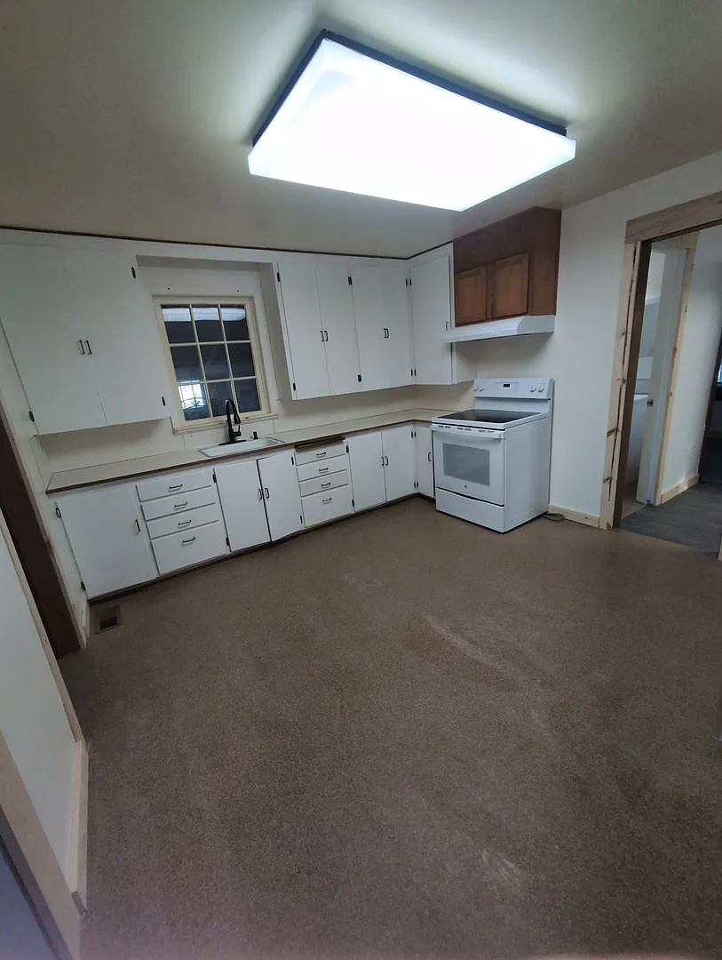 Single family home — Photo 3