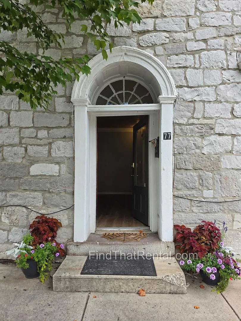 102 N Bedford St, Carlisle, PA 17013 — Photo 3