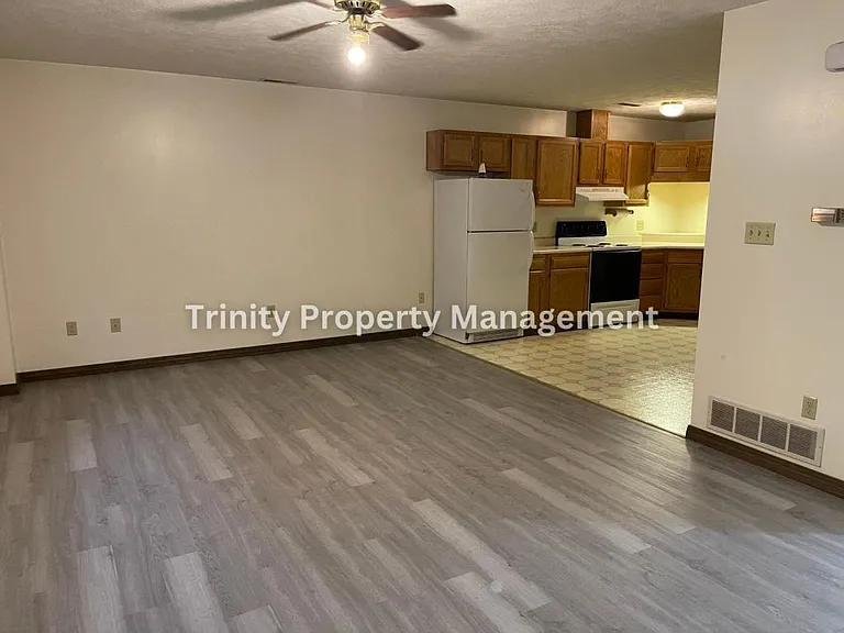 1419 W Pike St #G — Photo 4