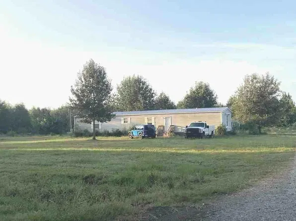 200 County Road 2711, Shelbyville, TX 75973