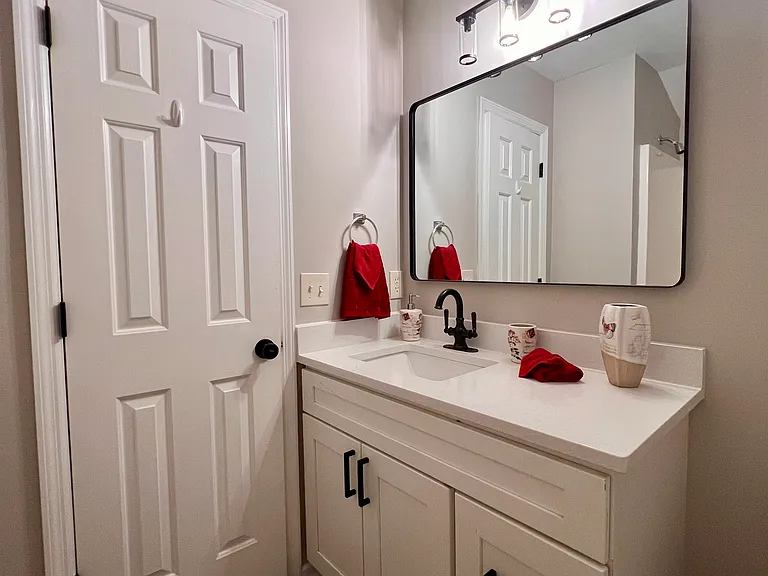 3405 Old Anderson Rd #102B — Photo 7