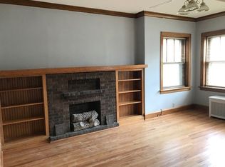 3910 N Kimball Ave #1STFLR, Chicago, IL 60618