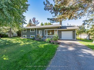 63 Cherrywood Dr, Ottawa, ON K2H 6H1