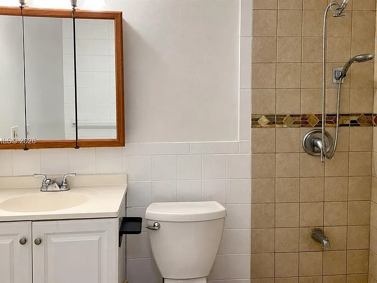 777 SW 9th Ave #207 — Photo 14