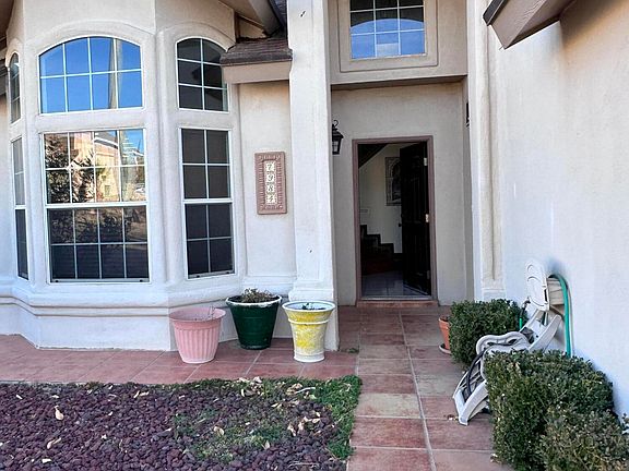 4th image of 7984 Crescent Moon Ct