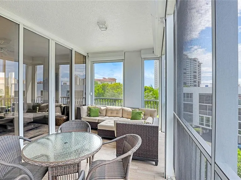 400 Flagship Dr #401 — Photo 17