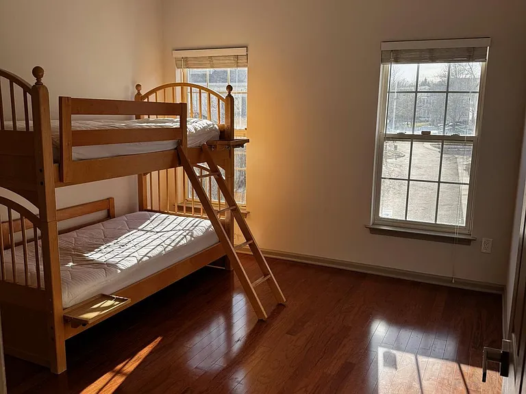20240 Macglashan Ter #2203 — Photo 35