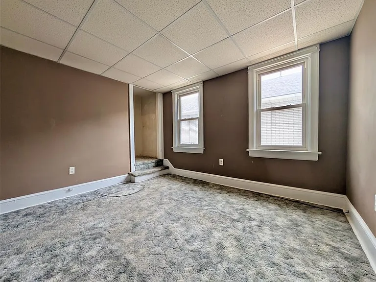 1083 Main St #2 — Photo 17