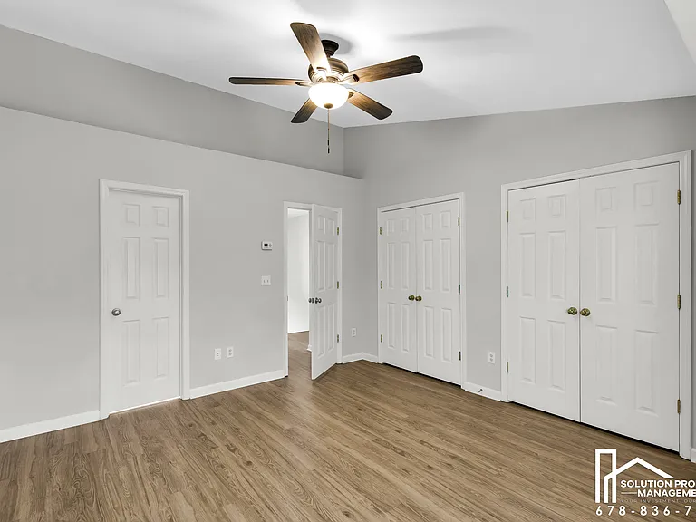 3160 Mill Springs Cir — Photo 15