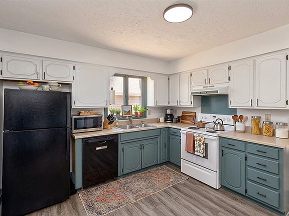 4th image of 615 Ken Maril Rd #617