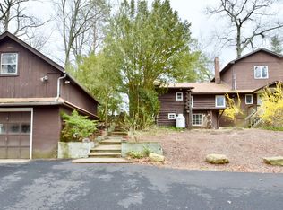 10B E Elro Dr, Oak Ridge, NJ 07438