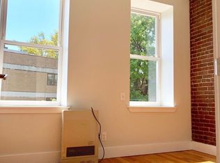 161 Maujer St #3F, Brooklyn, NY 11206