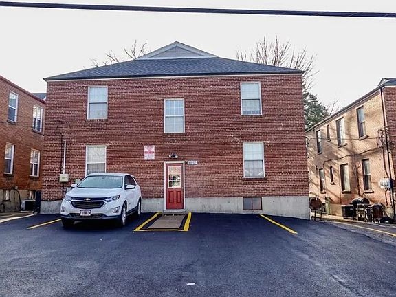 3rd image of 6957 Chippewa St #1FE