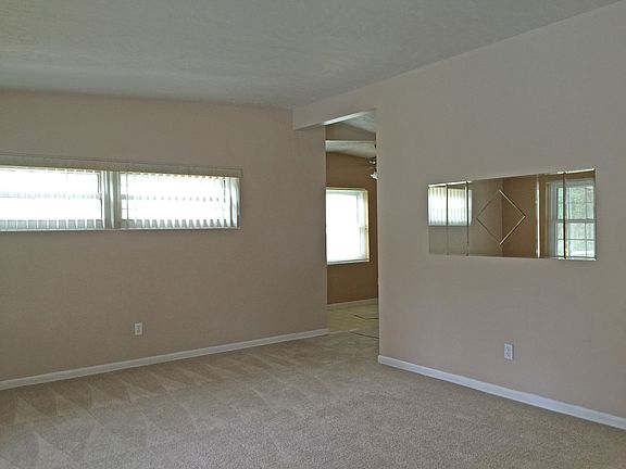 5th image of 1765 Puritan Ave
