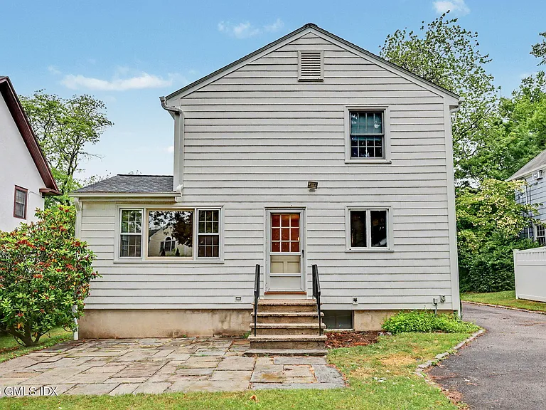 31 Hassake Rd — Photo 13