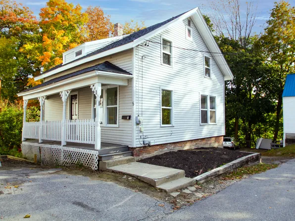 5 Flagg St Place, Augusta, ME 04330