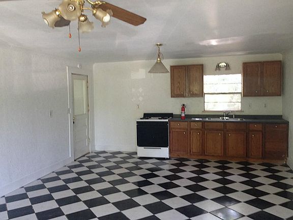 4th image of 4406 15th St #A