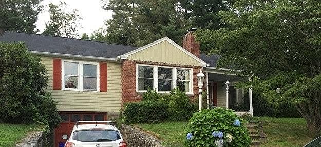 Beautiful front yard