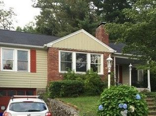 12 Beech Cir, Andover, MA 01810