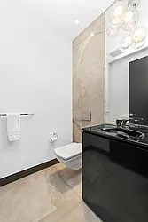 Rented by R New York