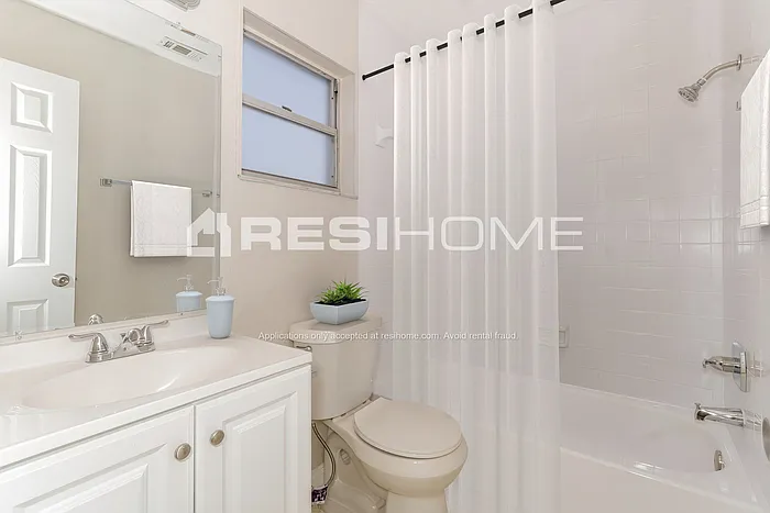 1624 Dolphin Dr — Photo 11