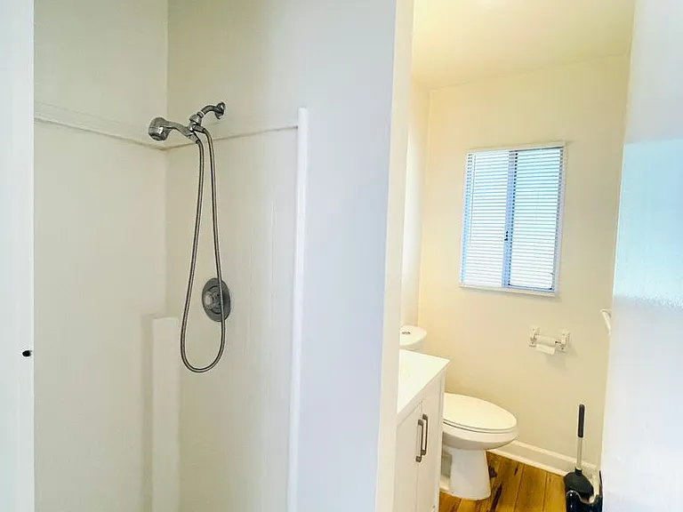 536 & 538 Acacia Rd — Photo 7