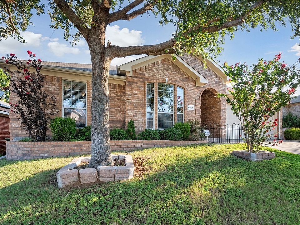 1st image of 4907 Saddlehorn Dr