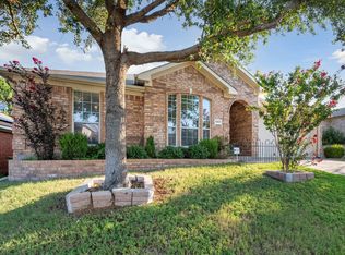 4907 Saddlehorn Dr, Arlington, TX 76017