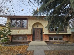 150 E Midcrest Cres SE, Calgary, AB T2X 1B6