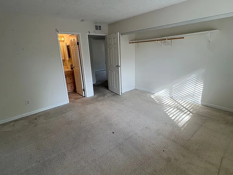 18001 E Kentucky Ave #202 — Photo 12