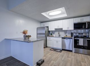 Manchester, Jacksonville, FL 32207