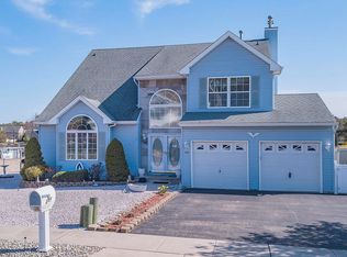 245 Mandarin Rd, Brick, NJ 08723