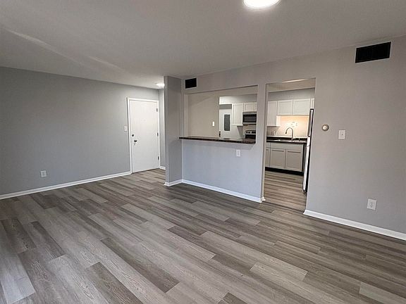 4th image of 710 Geisinger Rd APT 7