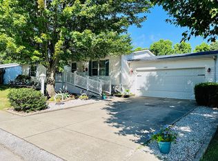 2681 S Roundhill Rd, Brookline, MO 65619