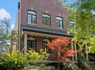4147 N Damen Ave, Chicago, IL 60618